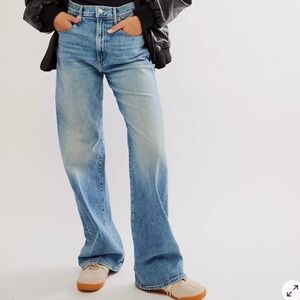 Mother Jeans Lasso Sneak